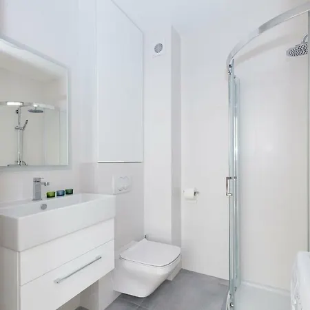 아파트 Raval - Fresh Turquoise *